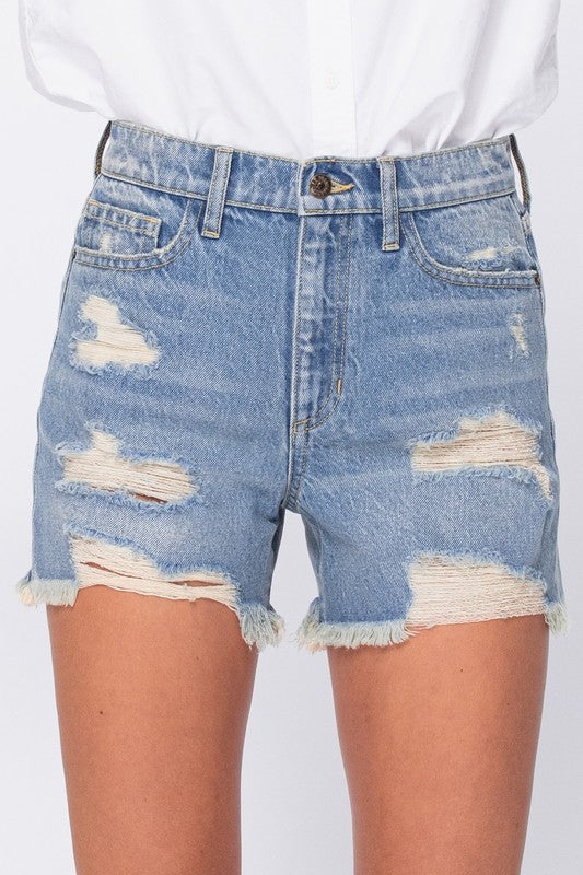 HIGH RISE 90'S SHORTS WITH FRAYED HEM AND DISTRESS